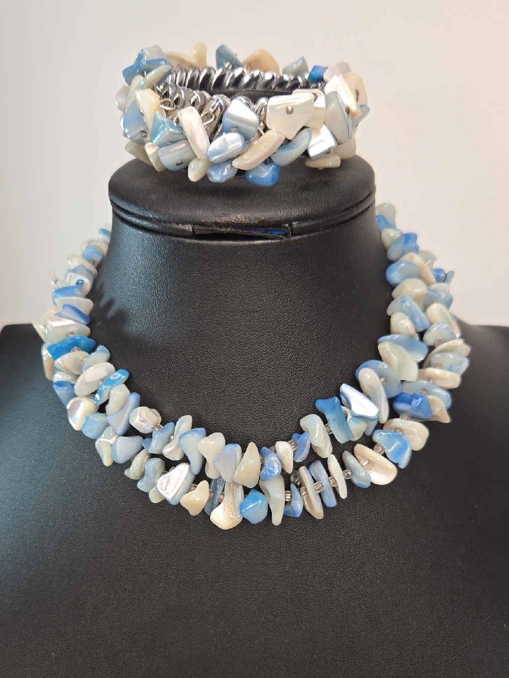 Vintage Set 2 Strand Dyed Blue Cream Shell Beaded Necklace Bracelet Cha Cha 1950